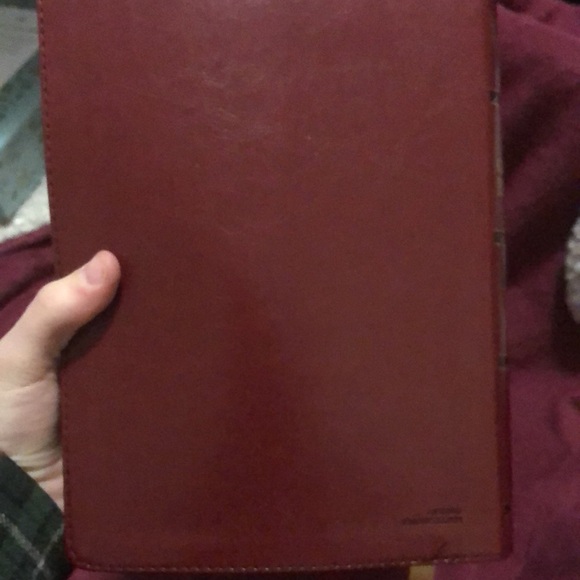 KJV Open Bible with complete reference system. - Picture 3 of 5